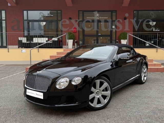Bentley Continental GTC - foto 2 di 4