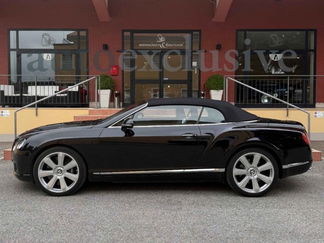 Bentley Continental GTC - foto 3 di 4
