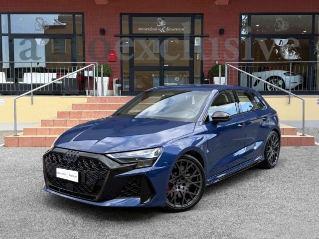 Audi RS 3 Sedan TFSI quattro S tronic, del 2025, 10.053 km, in vendita a Pistoia (PT)