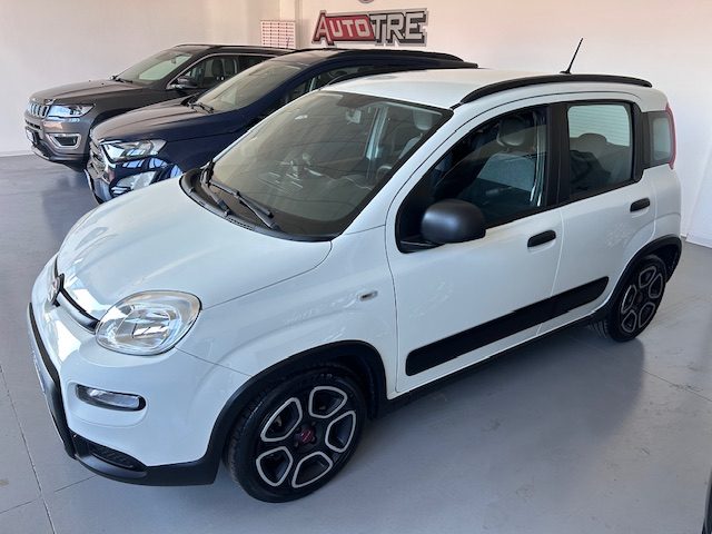 Fiat Panda 1.0 FireFly S&S Hybrid City Life - foto 4 di 4