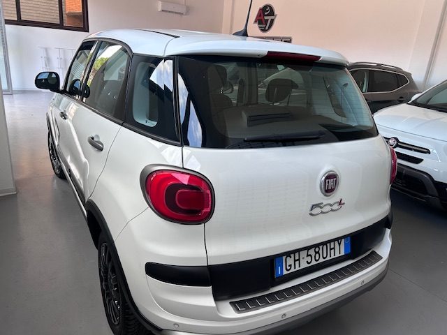 Fiat 500L 1.3 Multijet 95 CV Cross, del 2021, 80.000 km, in vendita a Grosseto (GR)