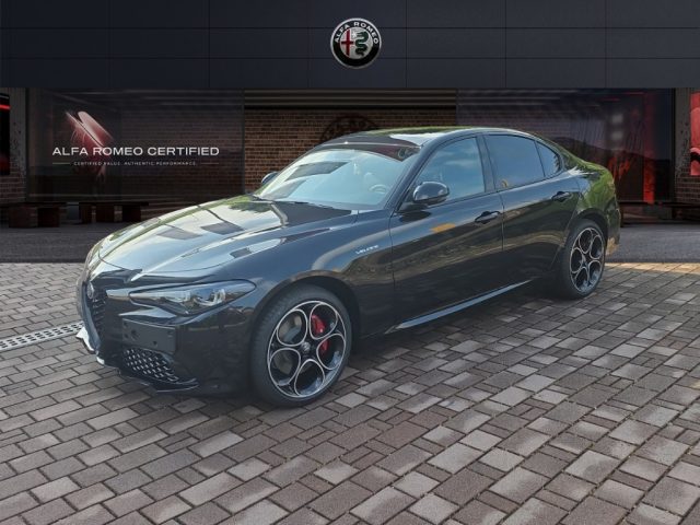 Alfa Romeo Giulia 2.0 Turbo 280 CV AT8 AWD Q4 Veloce nuovo a MONZA