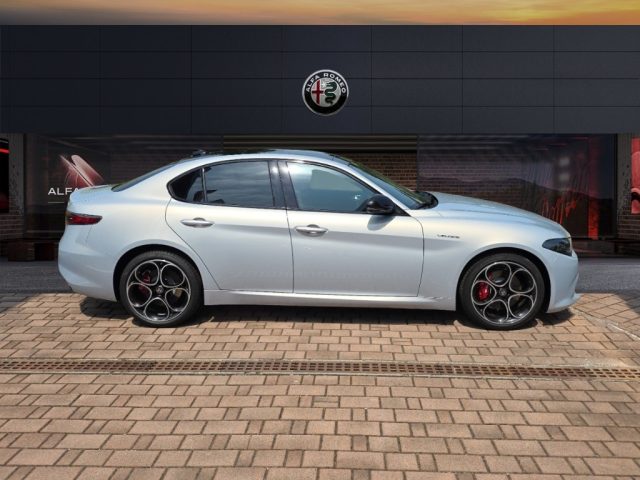 Alfa Romeo Giulia MY26 2200 MJT 210CV VELOCE - foto 4 di 4