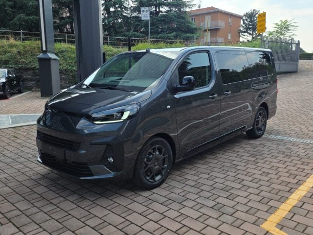 Fiat Ulysse COMBI M1 L3H1 2.2 Mjet 4 180cv AT8 POP, in vendita a Monza (MB)