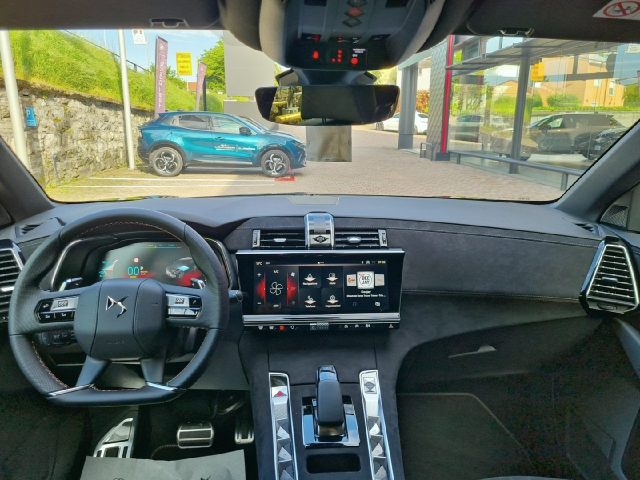 DS Automobiles DS 7 E-TENSE 225CV PERFORMANCE LINE +, del 2025, 9.000 km, in vendita a Monza (MB)