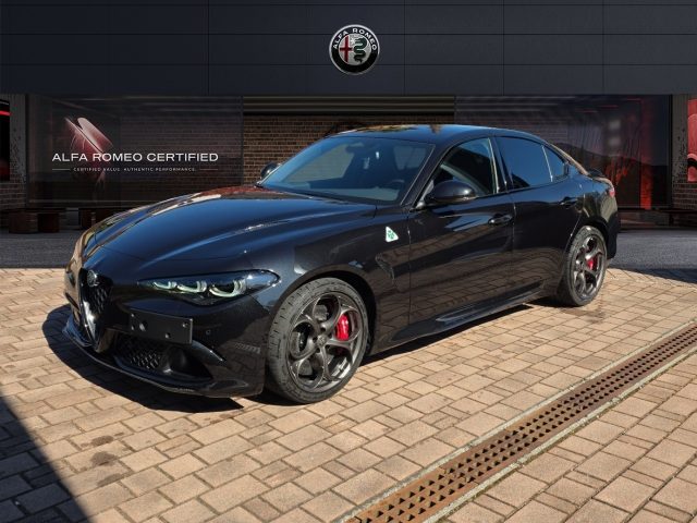 Alfa Romeo Giulia 2.9 V6 Bi-Turbo AT8 Quadrifoglio km 0 a MONZA