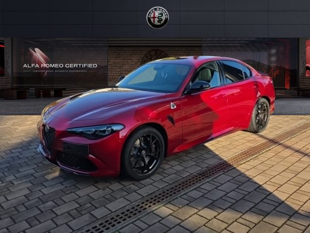 Alfa Romeo Giulia 2.9 V6 Bi-Turbo AT8 Quadrifoglio nuovo a MONZA
