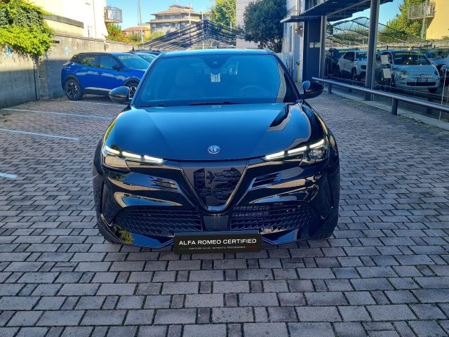 Alfa Romeo Junior 156 CV BEV Speciale - foto 2 di 25