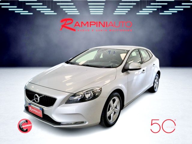Volvo V40 D2 Business 120 Cv Pronta Consegna - foto 2 di 4