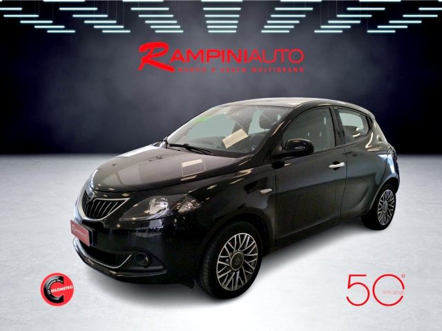 Lancia Ypsilon 1.0 FireFly Hybrid Gold Plus Km 30.000 Iva Esposta usato a GUBBIO