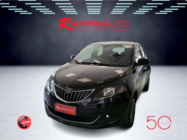 Lancia Ypsilon 1.0 FireFly Hybrid Gold Plus Km 30.000 Iva Esposta - foto 3 di 4