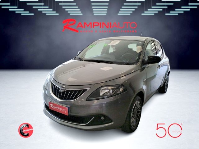 Lancia Ypsilon 1.0 FireFly Hybrid Gold Plus Km 39.000 Iva Esposta - foto 3 di 4