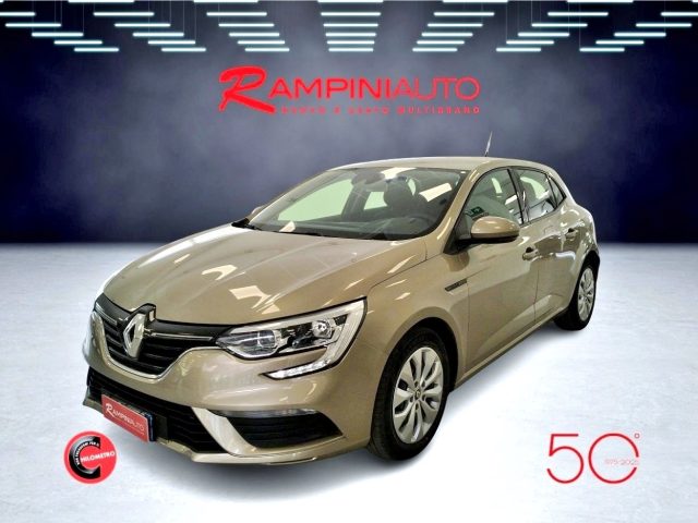 Renault Megane Blue dCi 115 CV Iva Esposta Pronta Consegna - foto 2 di 4