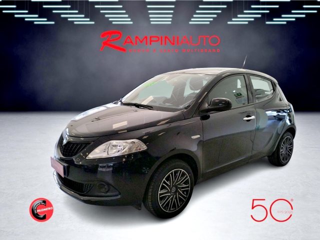 Lancia Ypsilon 1.0 FireFly Hybrid Km 35.000 Iva Esposta usato a GUBBIO