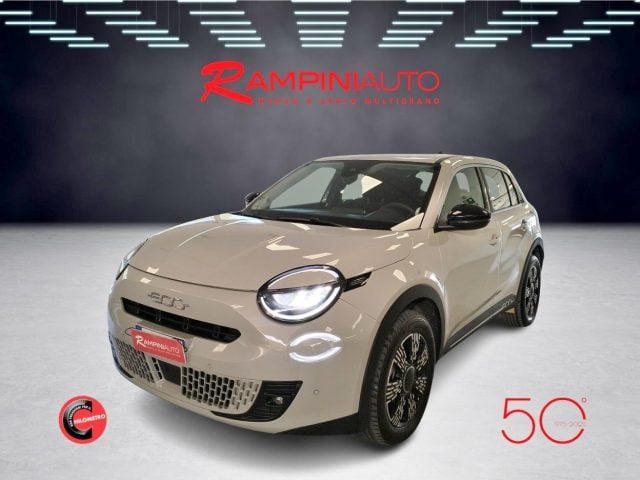 Fiat 600 Hybrid 145 CV DCT Pronta Consegna Iva Esposta - foto 2 di 4