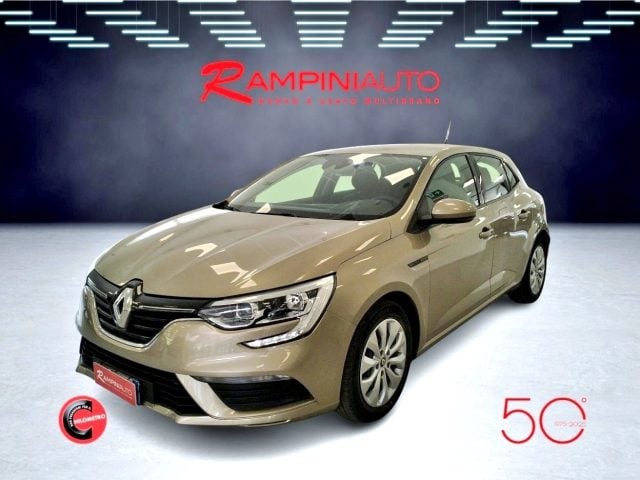 Renault Megane Blue dCi 115 CV Iva Esposta Pronta Consegna - foto 2 di 4