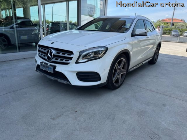 Mercedes-Benz GLA 200 d Automatic Premium usato a ORTONA