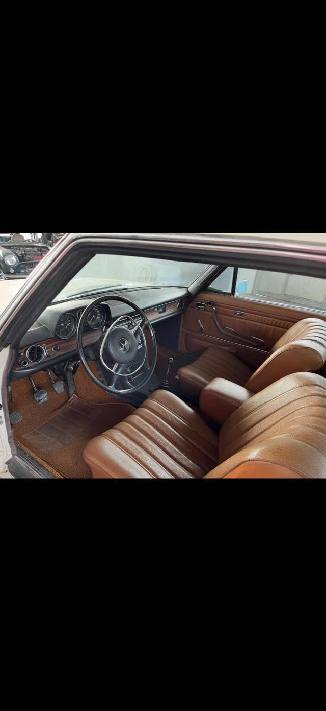 Mercedes-Benz 250 Ce 250 - foto 3 di 3