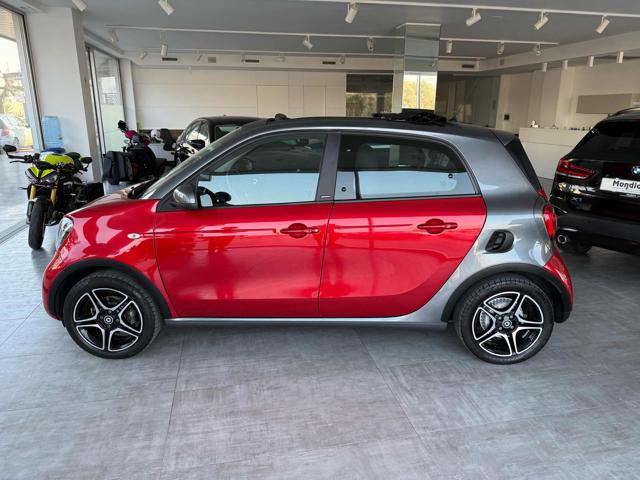 smart forFour 70 1.0 twinamic Passion tetto apribile - foto 2 di 4