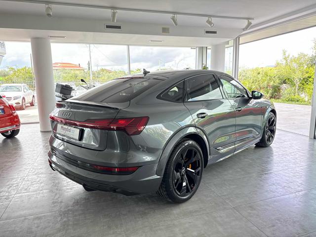 Audi e-tron S SPB sport attitude 3motori 503cv tetto - foto 2 di 4