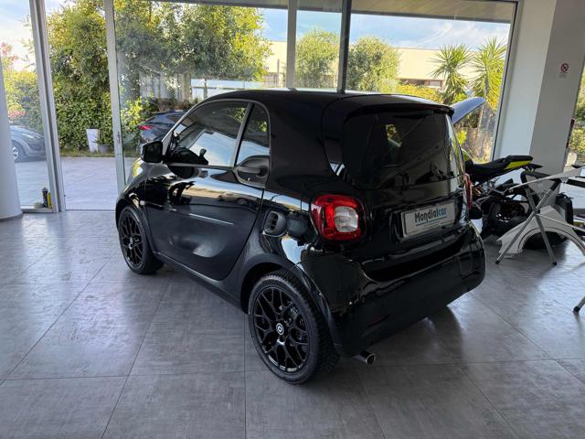 smart forTwo 70 1.0 twinamic Passion - foto 2 di 4