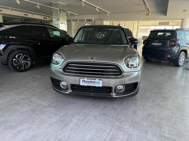 MINI Countryman 2.0 Cooper D Business Countryman - foto 3 di 4