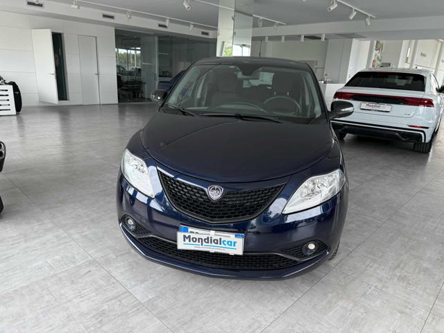 Lancia Ypsilon 1.3 MJT 16V 95 CV 5 porte S&S Gold - foto 3 di 4