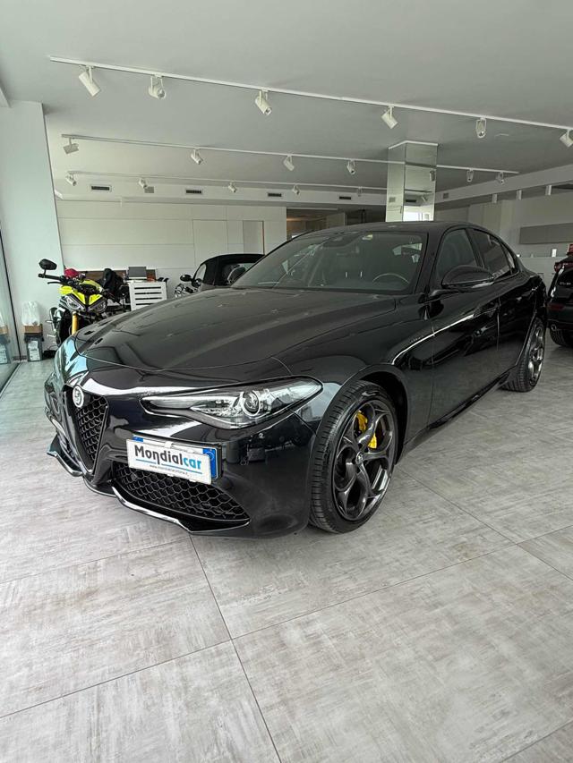Alfa Romeo Giulia 2.0 Turbo 280 CV AT8 AWD Q4 Veloce, del 2021, 90.000 km, in vendita a Ortona (CH)