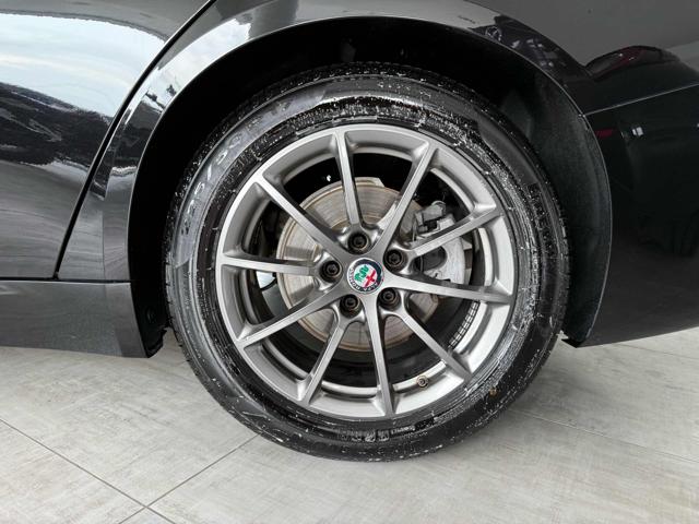 Alfa Romeo Giulia 2.2 Turbodiesel 150 CV - foto 3 di 4