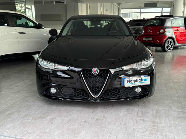 Alfa Romeo Giulia 2.2 Turbodiesel 150 CV - foto 2 di 4