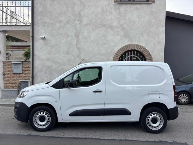 Fiat Doblo Dobl� 1.5 BlueHdi 100CV PC-TN Van prezzo + IVA - foto 4 di 4