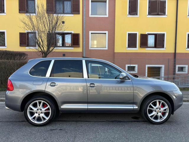 Porsche Cayenne 4.5 cat Turbo - foto 4 di 4