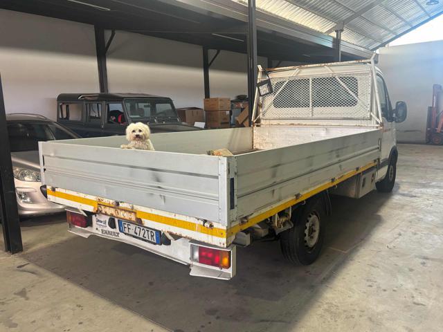 Renault Master T28/100 2.5 dCi PC Cabinato Confort - foto 4 di 4