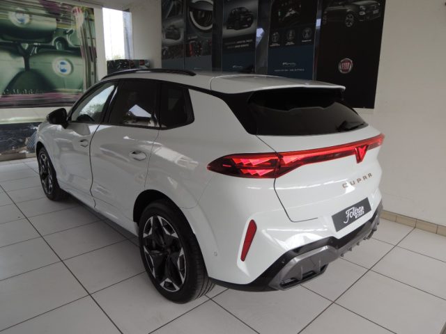 CUPRA Terramar 1.5 Hybrid DSG - foto 4 di 4
