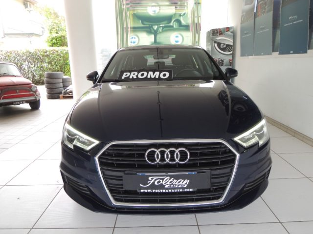 Audi A3 Sedan 35 TDI S tronic - foto 2 di 4
