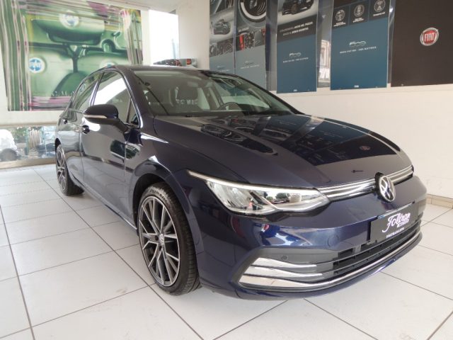 Volkswagen Golf 1.0 eTSI EVO DSG Life usato a VENEZIA
