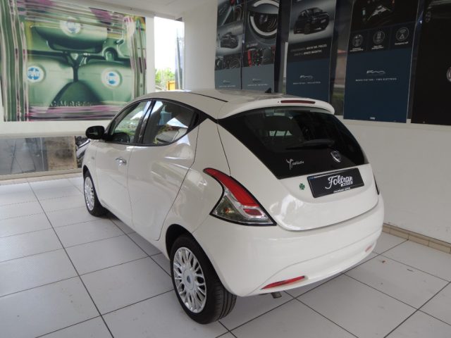 Lancia Ypsilon 1.3 MJT 16V 95 CV 5 porte S&S Gold - foto 4 di 4