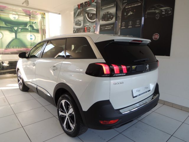 Peugeot 5008 BlueHDi 130 S&S EAT8 Allure Pack - foto 4 di 4