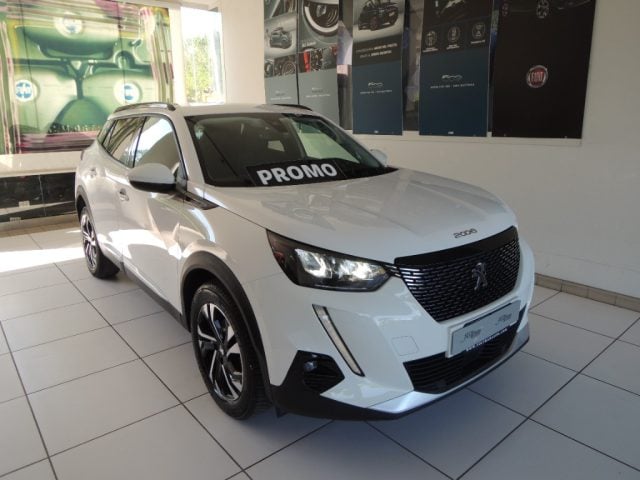 Peugeot 2008 PureTech 130 S&S Allure Pack usato a VENEZIA