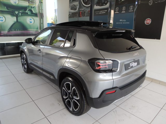 Jeep Avenger 1.2 Turbo 110 CV MHEV Summit - foto 4 di 4
