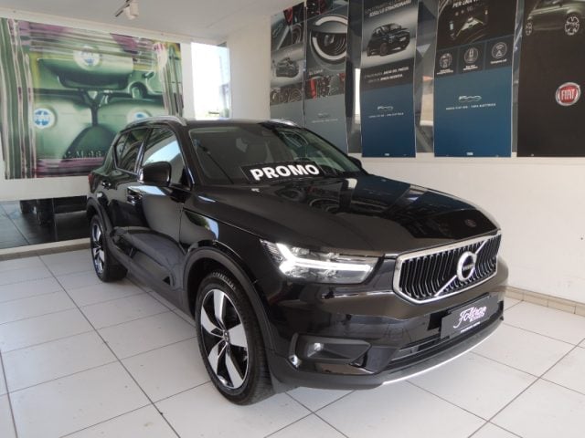 Volvo XC40 T3 Geartronic Momentum Pro usato a VENEZIA
