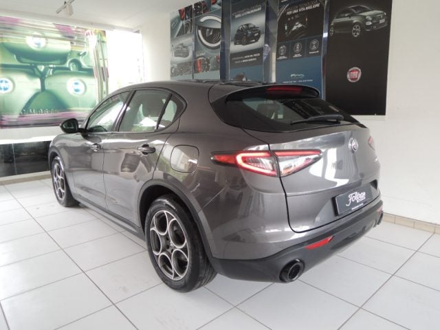 Alfa Romeo Stelvio 2.2 Turbodiesel 160 CV AT8 RWD Sprint - foto 4 di 4