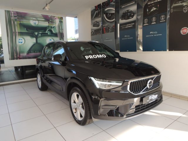 Volvo XC40 T2 automatico Core, del 2024, 58.000 km, in vendita a Venezia (VE)