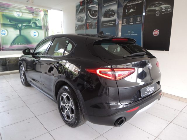 Alfa Romeo Stelvio 2.2 Turbodiesel 190 CV AT8 Q4 Business - foto 4 di 4