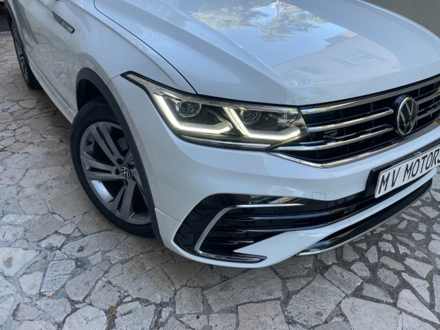 Volkswagen Tiguan 1.5 TSI 150 CV DSG ACT R-Line - foto 4 di 4