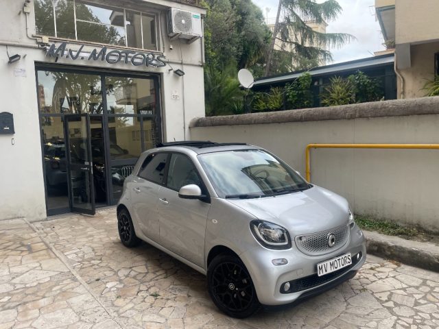smart forFour 0.9 Turbo twinamic Prime 90 cv usato a ROMA