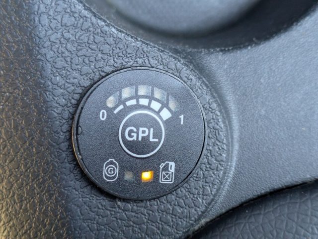 Dacia Sandero 1.2 GPL 75CV Lauréate - foto 4 di 4