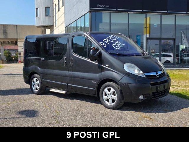 Opel Vivaro 2.0 CDTI 120CV 9 posti usato a LIMENA