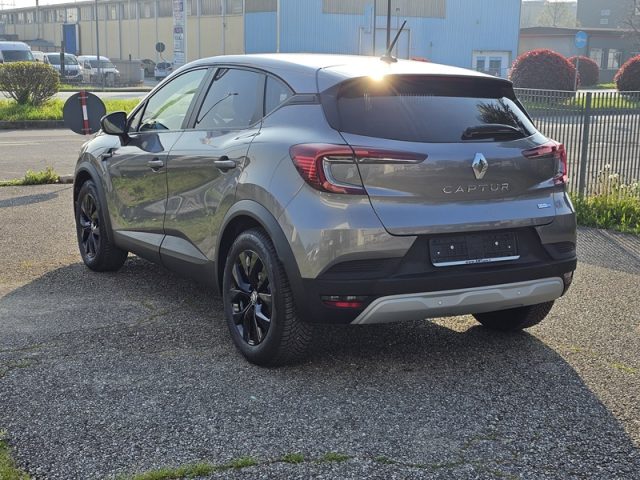 Renault Captur TCe 90 CV Tecnosense - foto 4 di 4