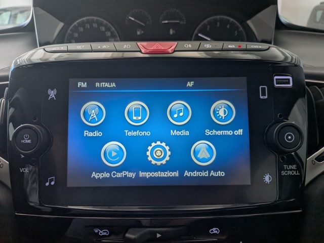 Lancia Ypsilon 1.0 5 porte S&S Hybrid Gold - foto 2 di 4